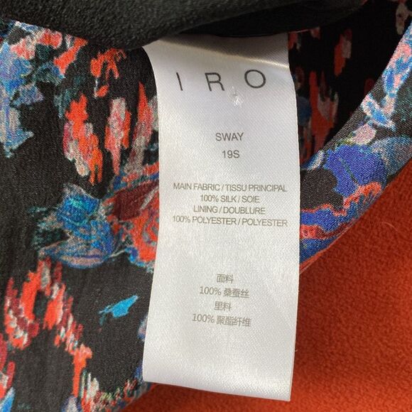 100% silk faux-wrap IRO mini skirt.  Size M - Picture 4 of 9